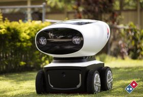 Domino’s ще доставя пици с малка автономна количка